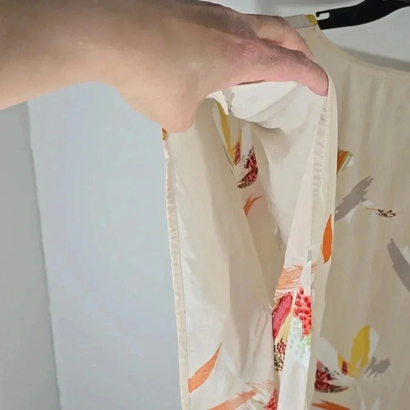 {Caramela} Women's Mixed Print - Paint Strokes Top - Size Medium - Picture 6 of 11